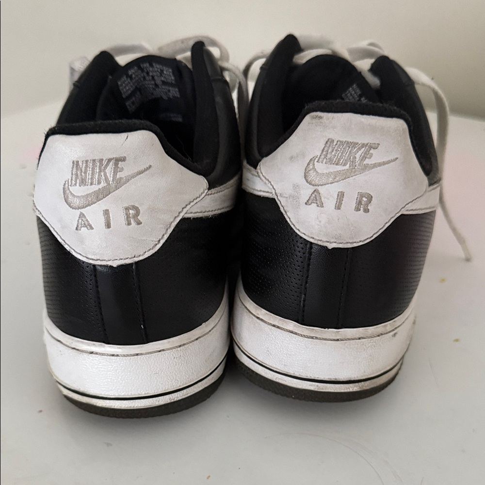 Nike Air Force 1’s Size 11.5 - Picture 2 of 5